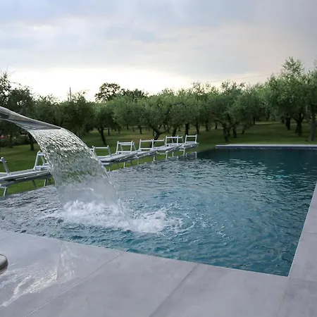 La Cipressina فندق مبيت وإفطار